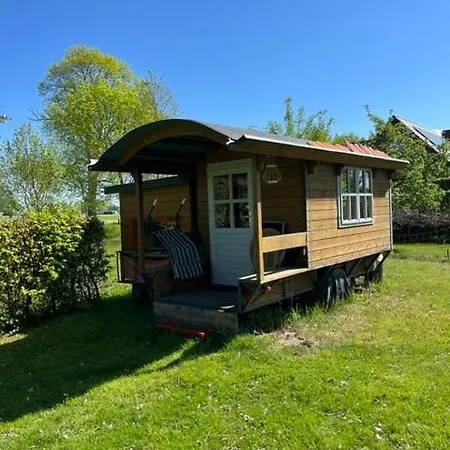 Appartement Zirkuswagen Auf Schafswiese Bleckede